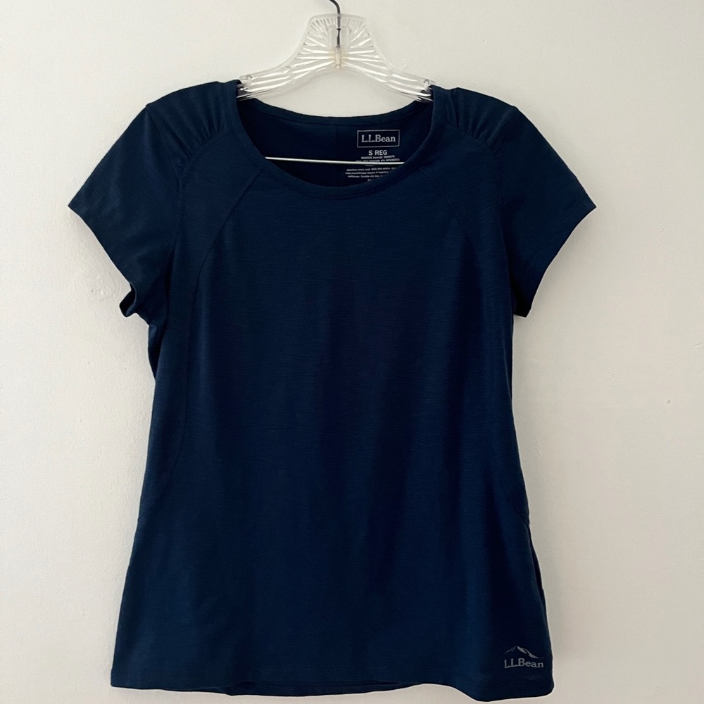 L.L. Bean Women's Dark Blue Short Sleeve Tee